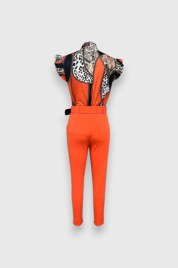 Conjunto de dos piezas con estampado de leopardo moderno