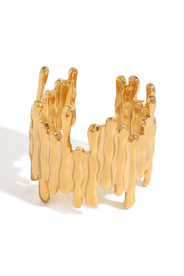 Anillo texturizado que gotea