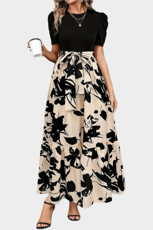 Vestido floral con cintura alta y estampado de rayas