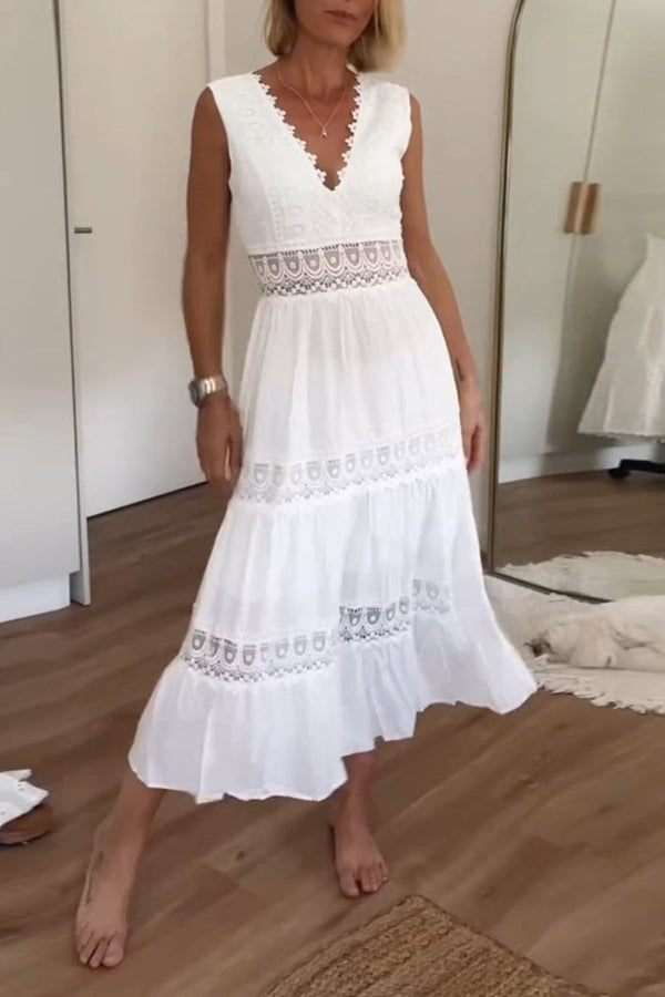 Eleni | Vestido elegante con encaje y escote en V