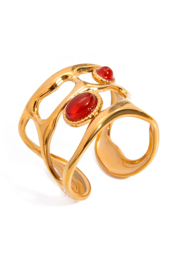Anillo geométrico de piedra roja