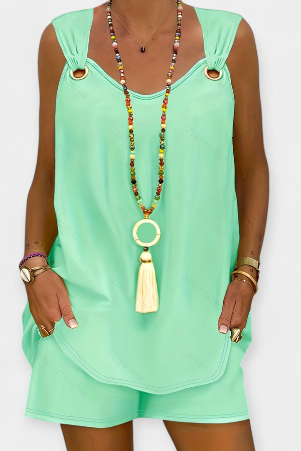 Conjunto de blusa sin mangas y pantalones cortos