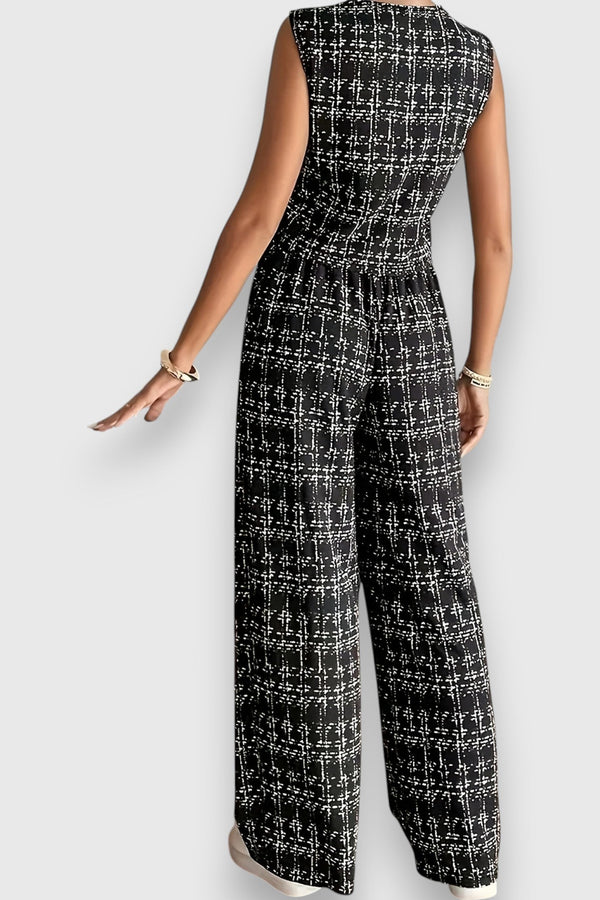 Conjunto de dos piezas con escote en pico y pantalón a juego