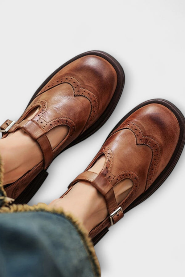 Elegantes Mary Janes de cuero
