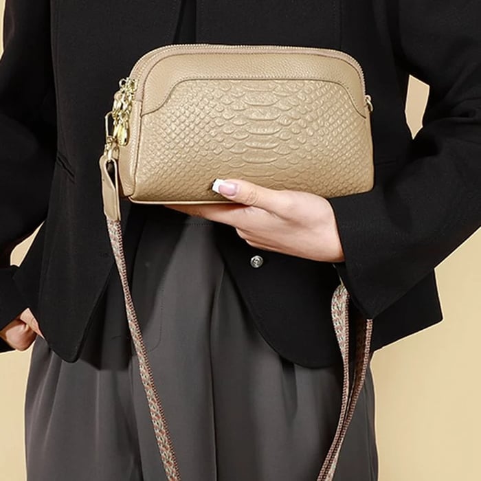 Olivia™ Elegant Allure | Minibolso cruzado con estampado de cocodrilo