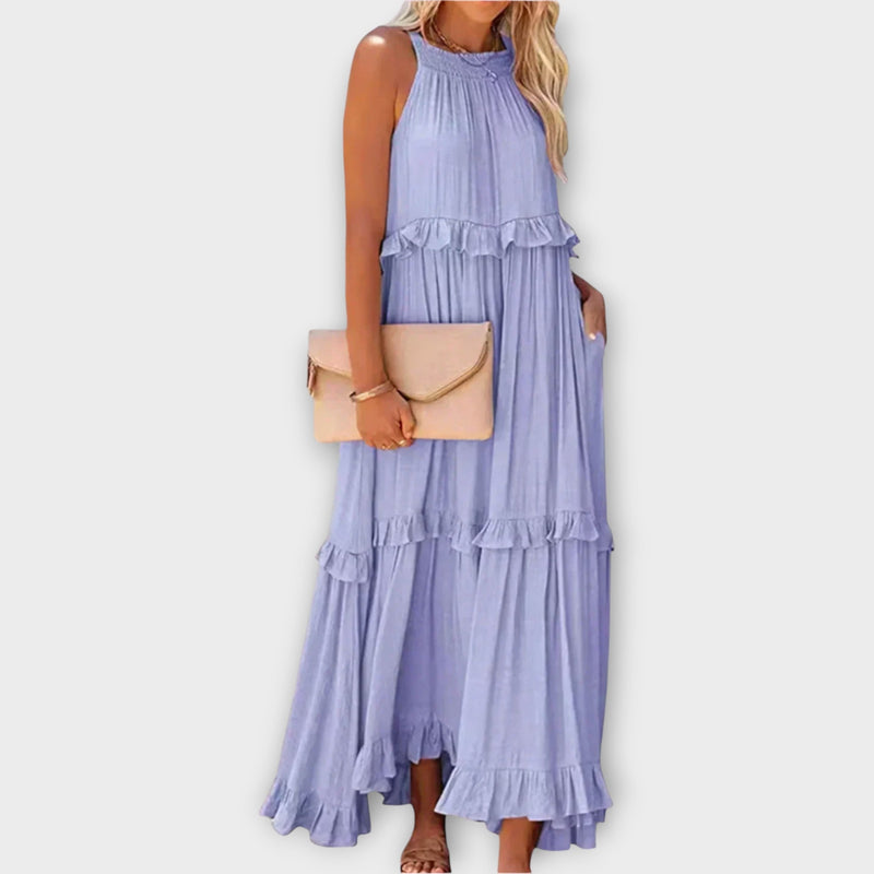 Vestido con tirantes finos y línea elegante