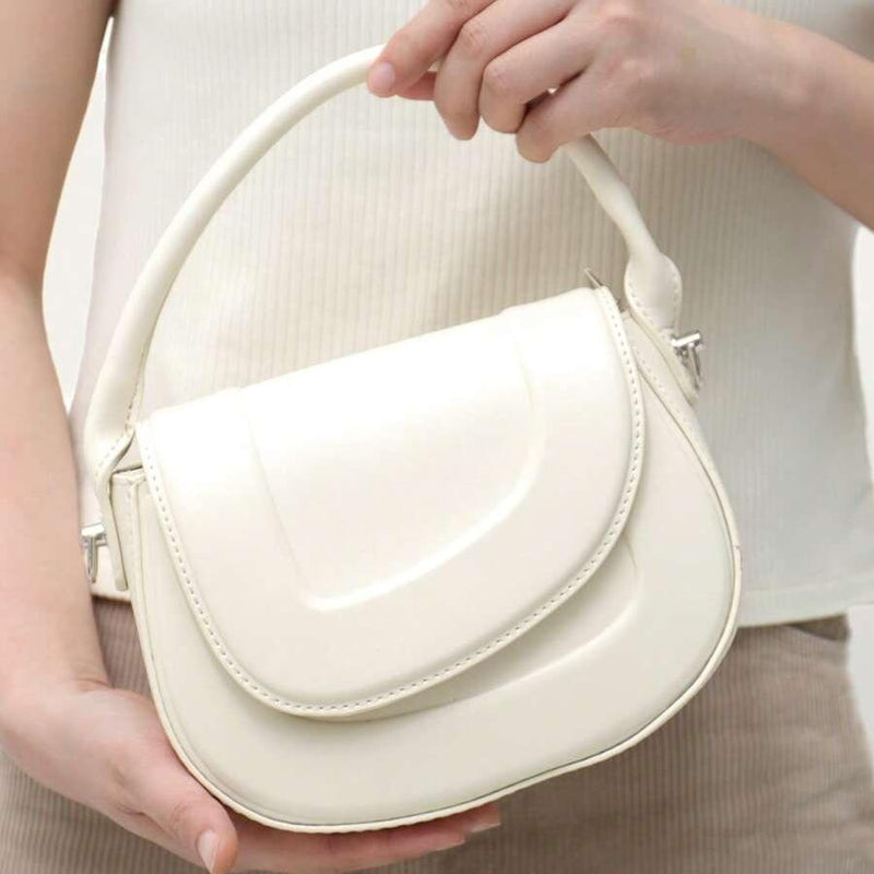 Bolso de sillín minimalista Charlotte™ Luxe Statement