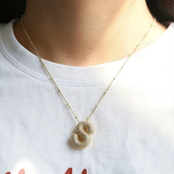 Collar con inicial y letra burbuja | Oro