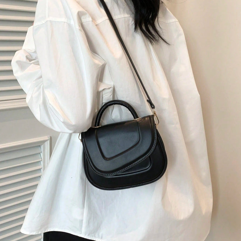 Bolso de sillín minimalista Charlotte™ Luxe Statement