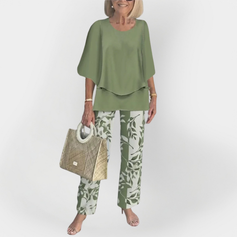 Conjunto elegante con top y pantalón cómodos