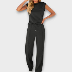 Conjunto de blusa y pantalón sin mangas con cordón