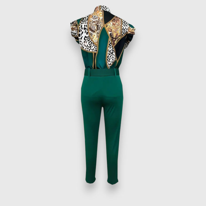 Conjunto de dos piezas con estampado de leopardo moderno
