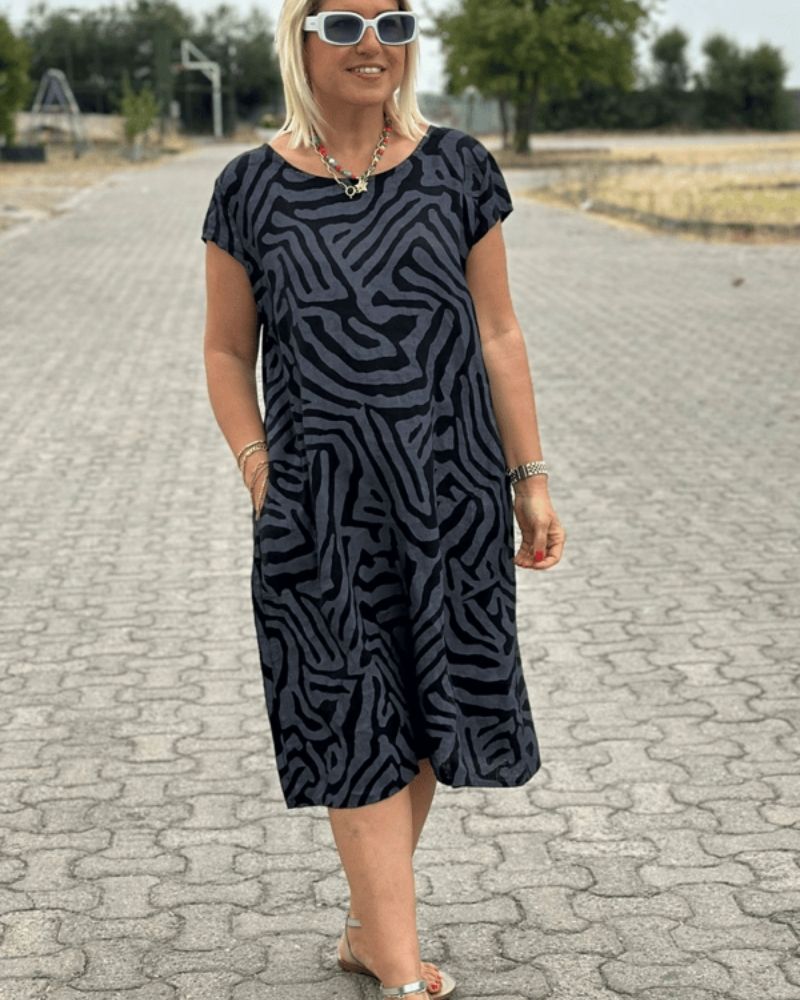 Despoina | Vestido de verano con escote redondo y bonito diseño