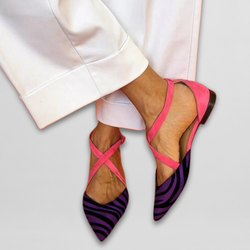 Bailarinas con elegantes tiras