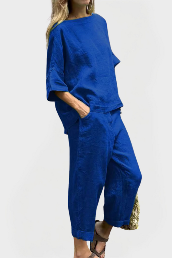 Conjunto de vestido con estampados naturales