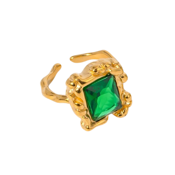 Anillo texturizado de piedra esmeralda