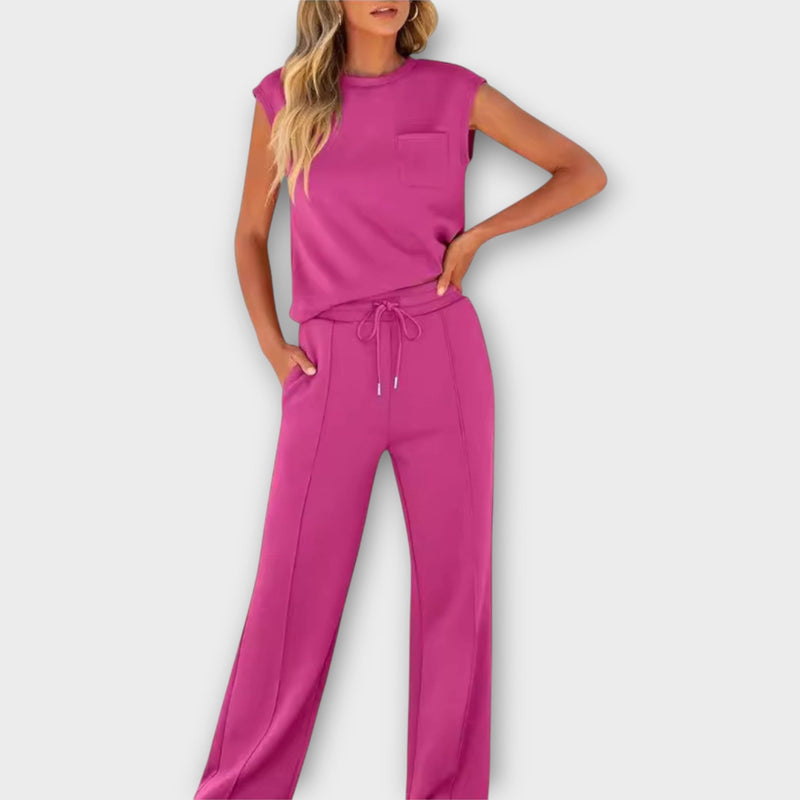 Conjunto de blusa y pantalón sin mangas con cordón