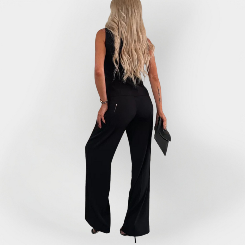 Elegante conjunto de pantalón y top sin mangas