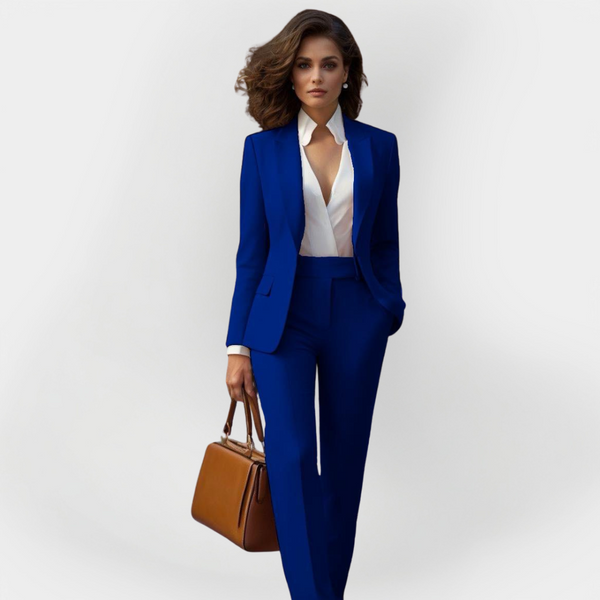 Traje elegante de mujer