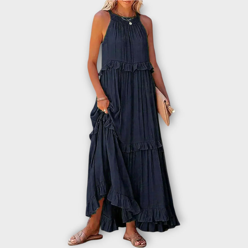 Vestido con tirantes finos y línea elegante