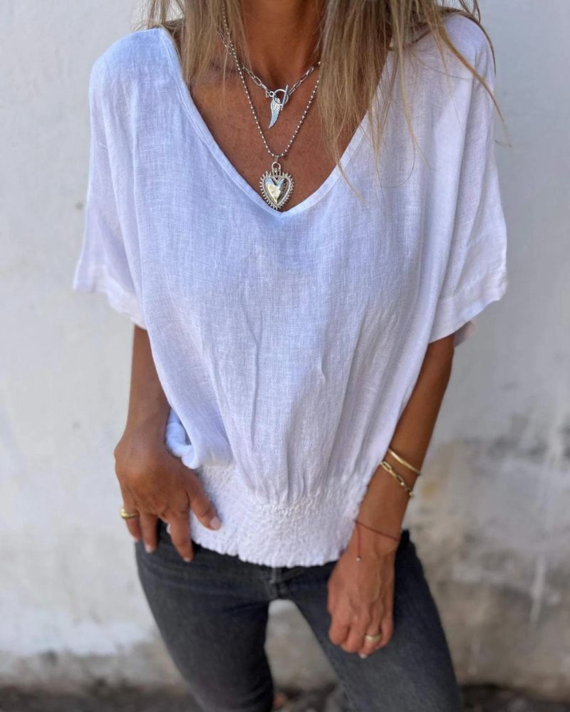 LENNOX – CAMISETA DE CUELLO EN V CON CORTE CERRADO 