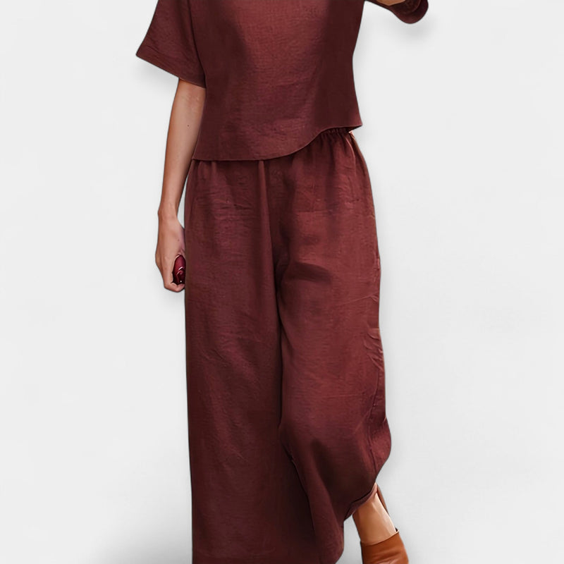 Conjunto de pantalón Airy con camiseta de manga corta