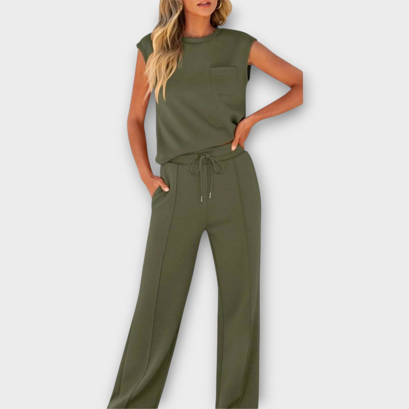 Conjunto de blusa y pantalón sin mangas con cordón
