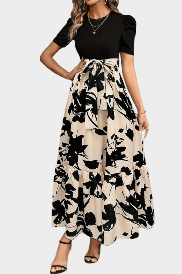 Vestido floral con cintura alta y estampado de rayas