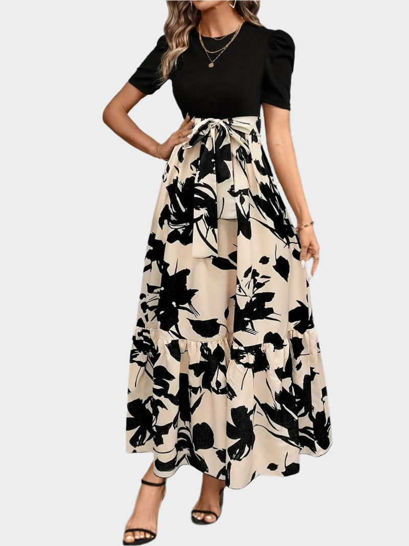 Vestido floral con cintura alta y estampado de rayas