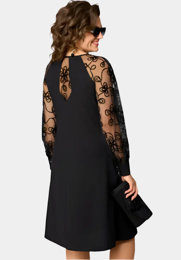 Vestido con mangas de encaje suave