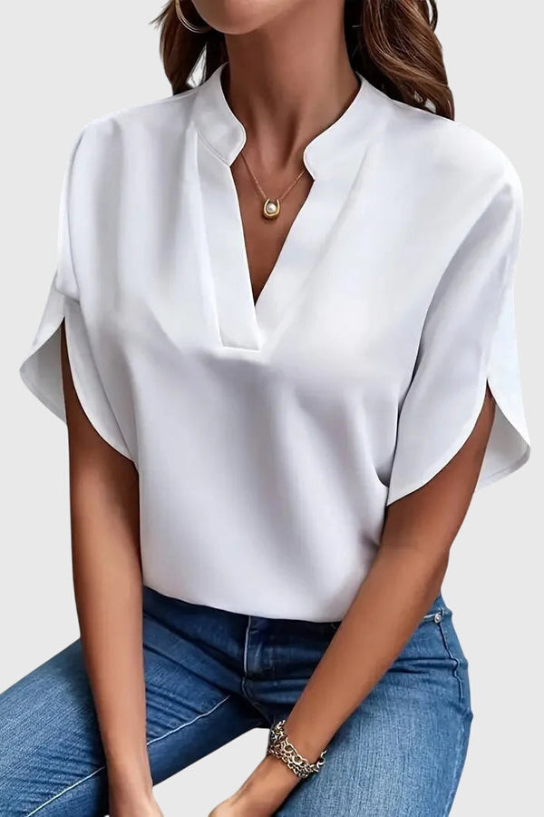 Beatrix™ | Camisa suave y elegante con cuello en V