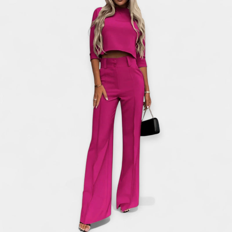 Conjunto de top corto y pantalón