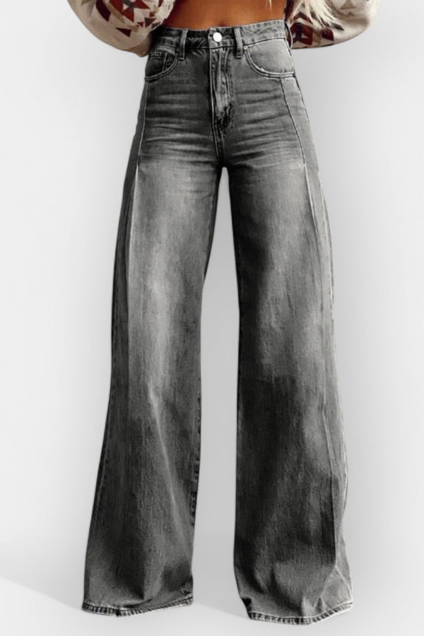 Pantalones de pierna ancha con diseño acampanado