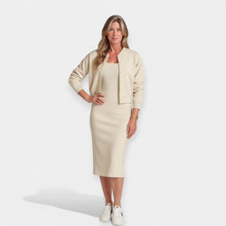 Conjunto de vestido midi con chaqueta bomber