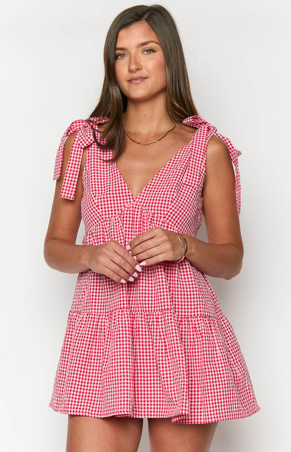 Vestido mini de cuadros rojos de Angel Girl