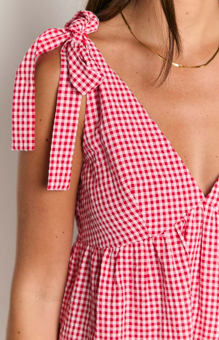Vestido mini de cuadros rojos de Angel Girl