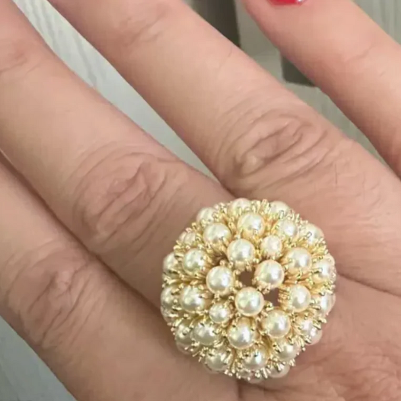 ANILLO DE PERLAS CON INCRUSTACIONES COLOR ROJO