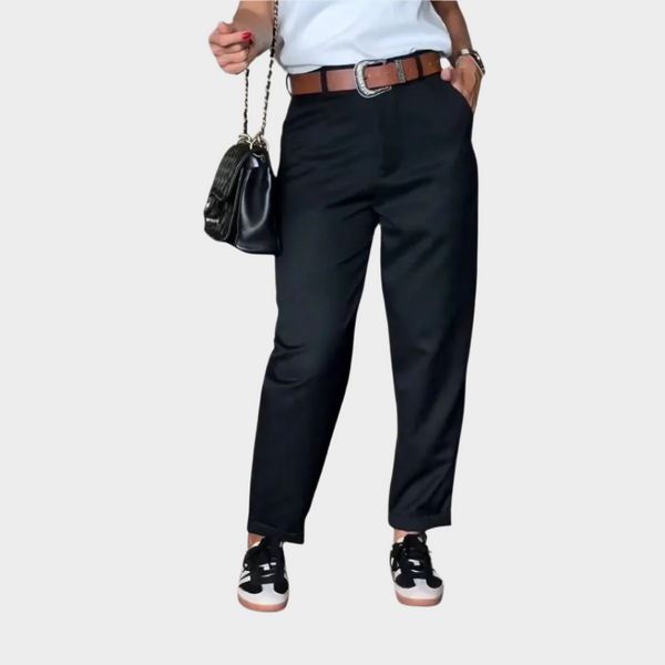 Pantalones elegantes con costuras