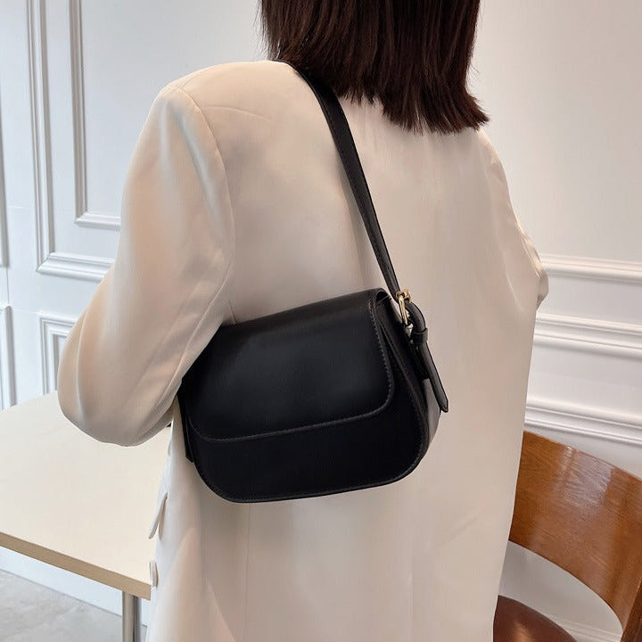 Bolso bandolera Avery™ Classic Saddle