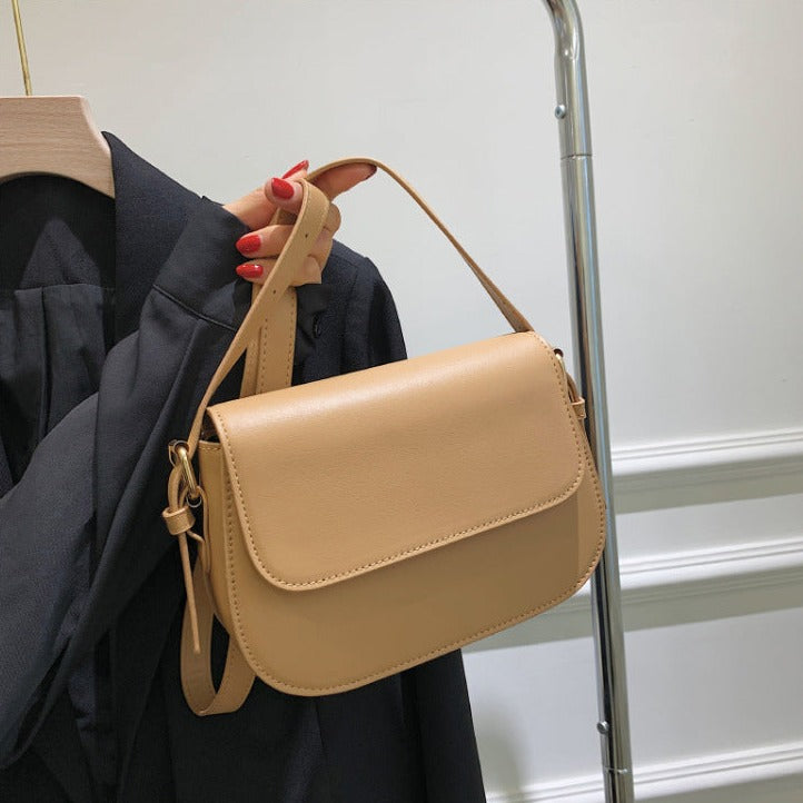 Bolso bandolera Avery™ Classic Saddle