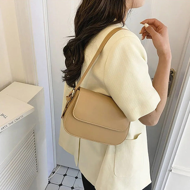 Bolso bandolera Avery™ Classic Saddle