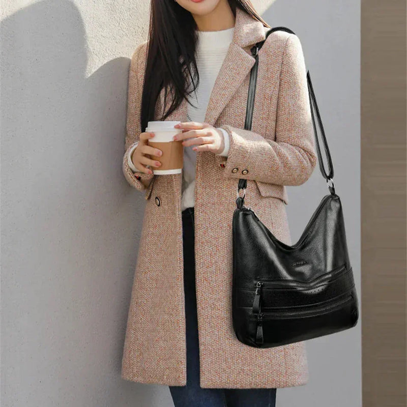 Ellie™ Double Charm | Bolso de hombro multibolsillos