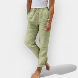 Pantalones de lino actualizados para el verano