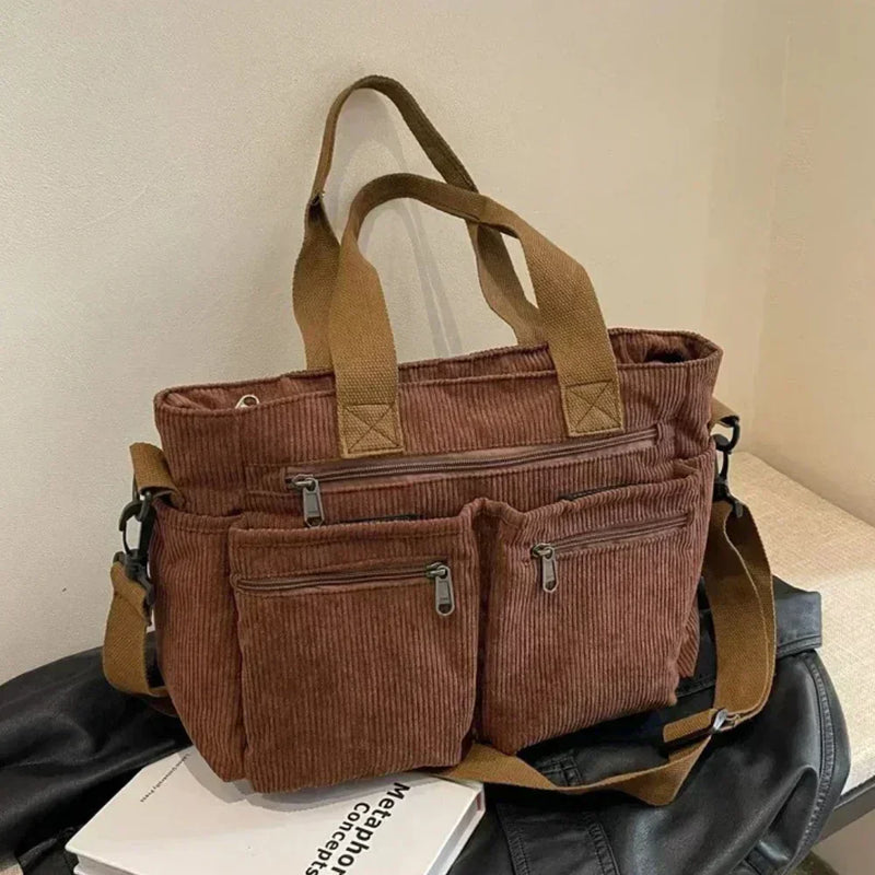 Lina™ - Bolsa con cordón y detalles hechos a mano