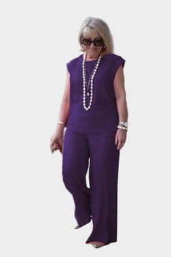 Conjunto de ropa elegante y cómodo