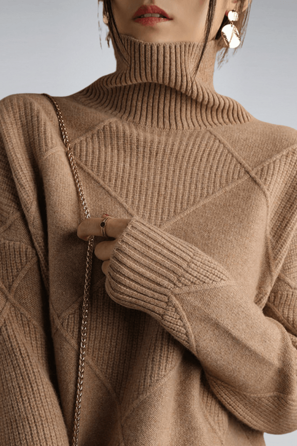 Alice | Suéter suave de cuello alto