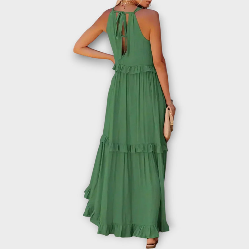 Vestido con tirantes finos y línea elegante