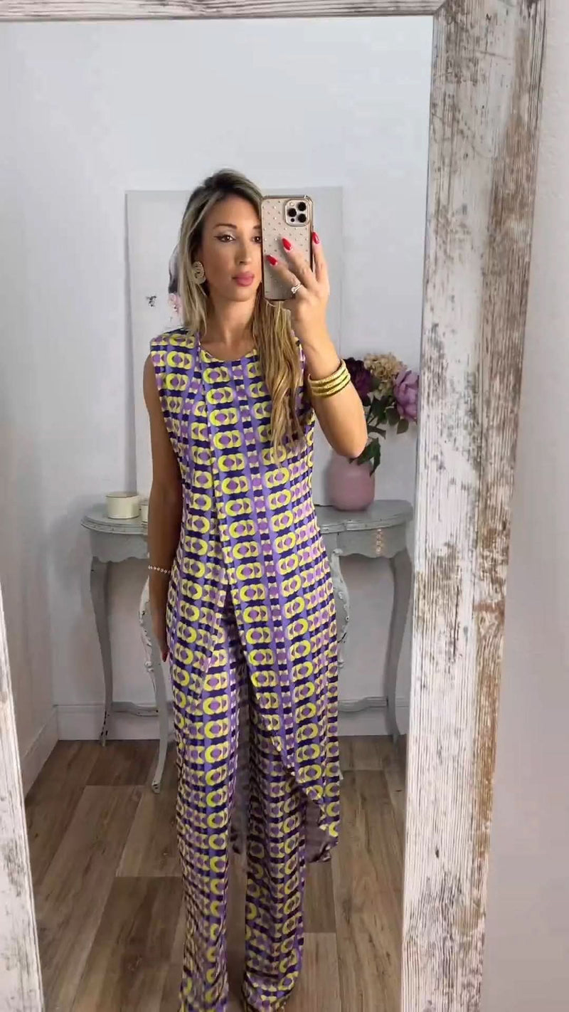 SKYE – TRAJE CÓMODO ESTAMPADO