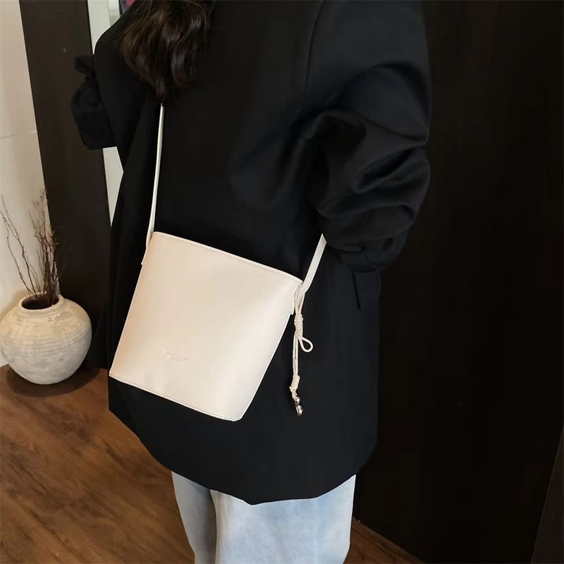 Aubrey™ - Elegante mini bolso de hombro tipo cubo
