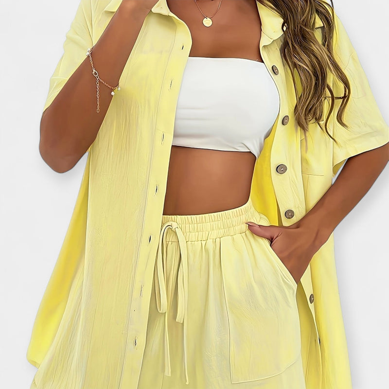 Conjunto de camisa y pantalones cortos